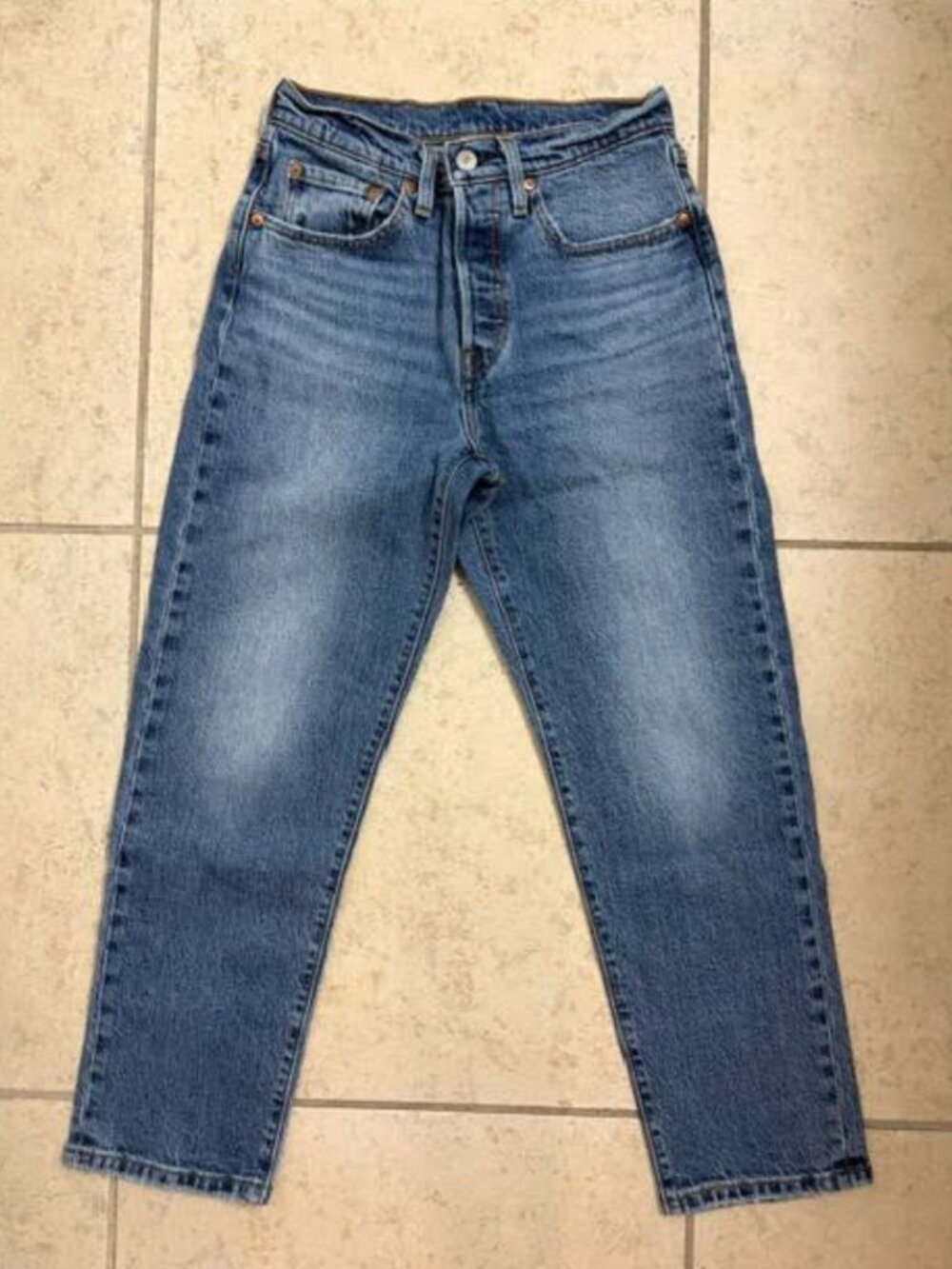 LEVI'S Women's 501 Straight Leg Jeans W26 L26 Dark Blue Wash Denim Button NWOT